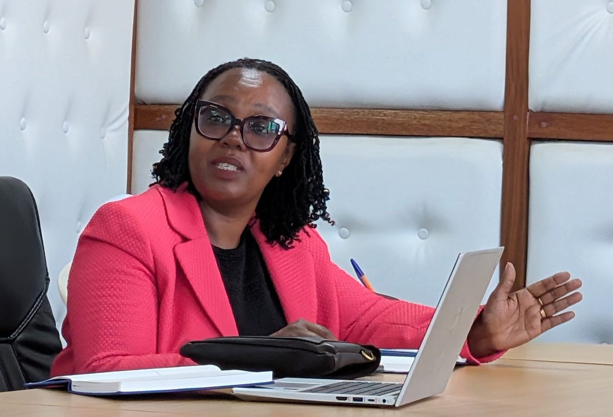 IndustryKE's tweet photo. @DrJumaMukhwana @GovLeeKinyanjui @Trade_Kenya @Investment_Ke @MakeItKenya @KEBS_ke @UNIDO_Kenya @KAM_Kenya Also present was KAM Director, Joyce Njogu who highlighted that the Summit would also serve as an indicator of Kenya's diversity by bringing together people and businesses from different parts of the country to share ideas and sldi promote trade during the Changamka Festival. https://t.co/IR932lwUP8