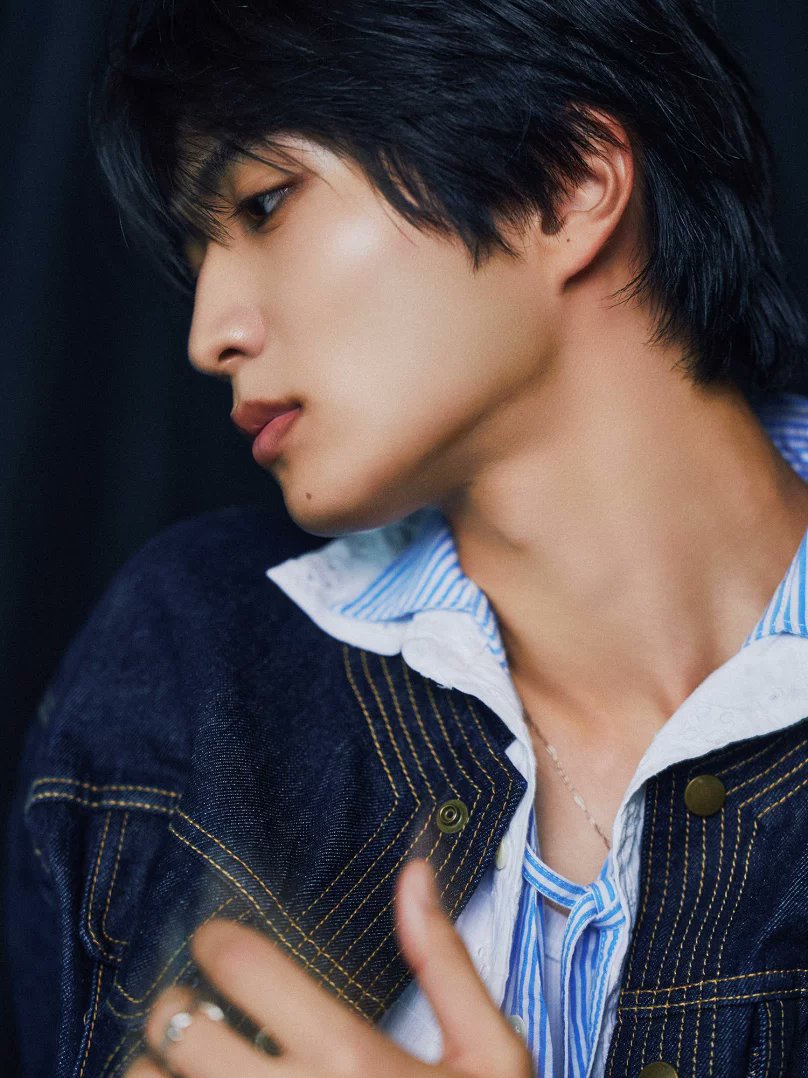 jc_Delmydiary's tweet photo. โอ้ยหล่อจังเลยฮิเดะะะะะะ💙💙 https://t.co/f3kNUoHiKe