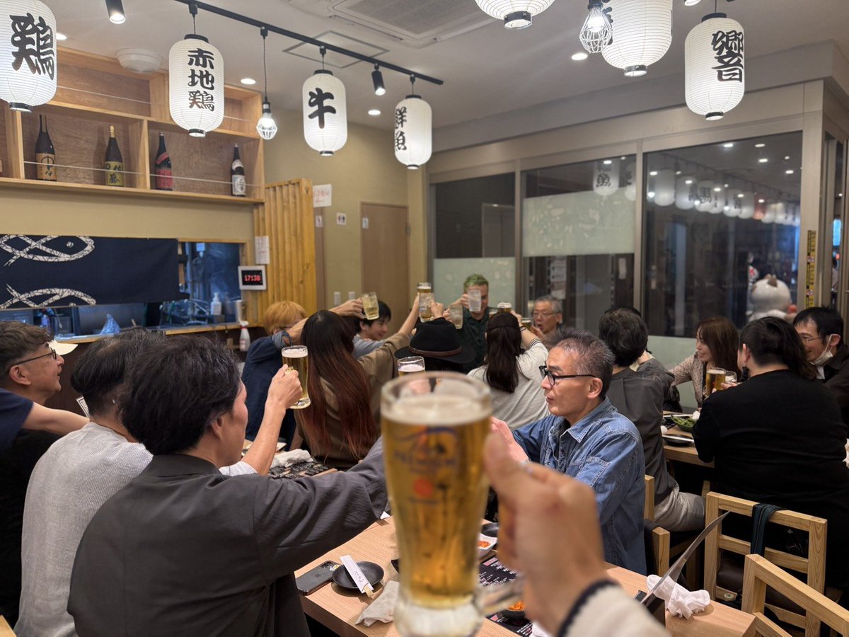 Yamaguchi_K0917's tweet photo. 昨晩は 「PLATINA GIRLS」メンバーでの反省会＆打ち上げでした😊⁡
⁡⁡
⁡初めての舞台が劇団イヴァノヴィッチで私はとても幸せでした。⁡⁡⁡
⁡⁡
皆様には感謝の気持ちしかございません🙇🏻‍♀️

⁡またどこかで会えることを信じて。
⁡⁡
⁡ #劇団イヴァノヴィッチ ⁡
⁡ #PLATINAGIRLS⁡ https://t.co/8sJwpTkJEC