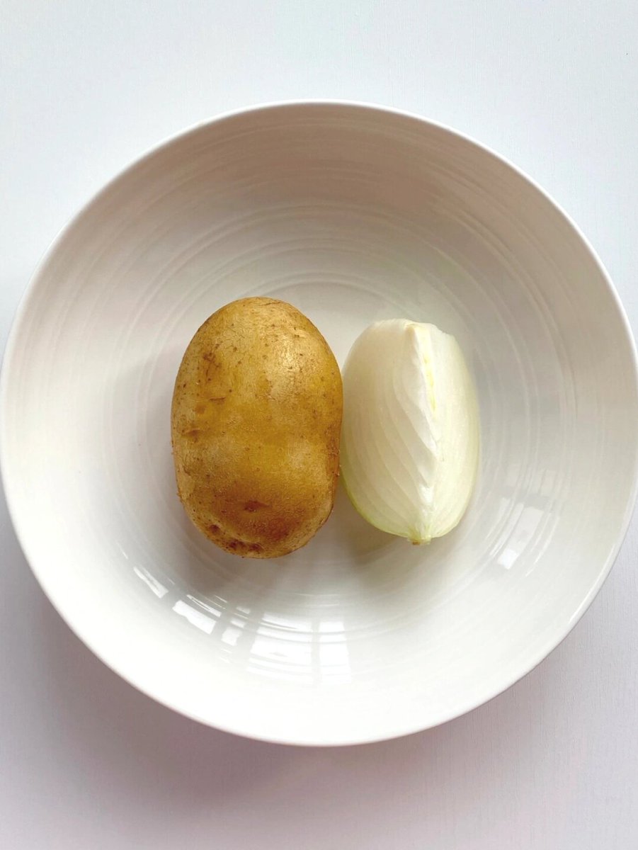 LeilaHuntljndy's tweet photo. [Los alimentos no se deben rajar, consumir en exceso ni agotar! Cuidemos el recurso.] https://t.co/PjsIJWPvl8