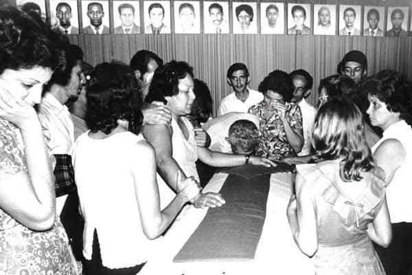 Colina_CTCuba's tweet photo. 🇨🇺 Este martes #6deoctubre se conmemora el 50 Aniversario del horrible crimen contra un avión de Cubana en Barbados.
#ProhibidoOlvidar 
Como sentenciara Fidel: "Ascendieron para siempre al Olimpo de la Patria". 
#CubaViveEnSuHistoria https://t.co/ZLdY3ky2A4