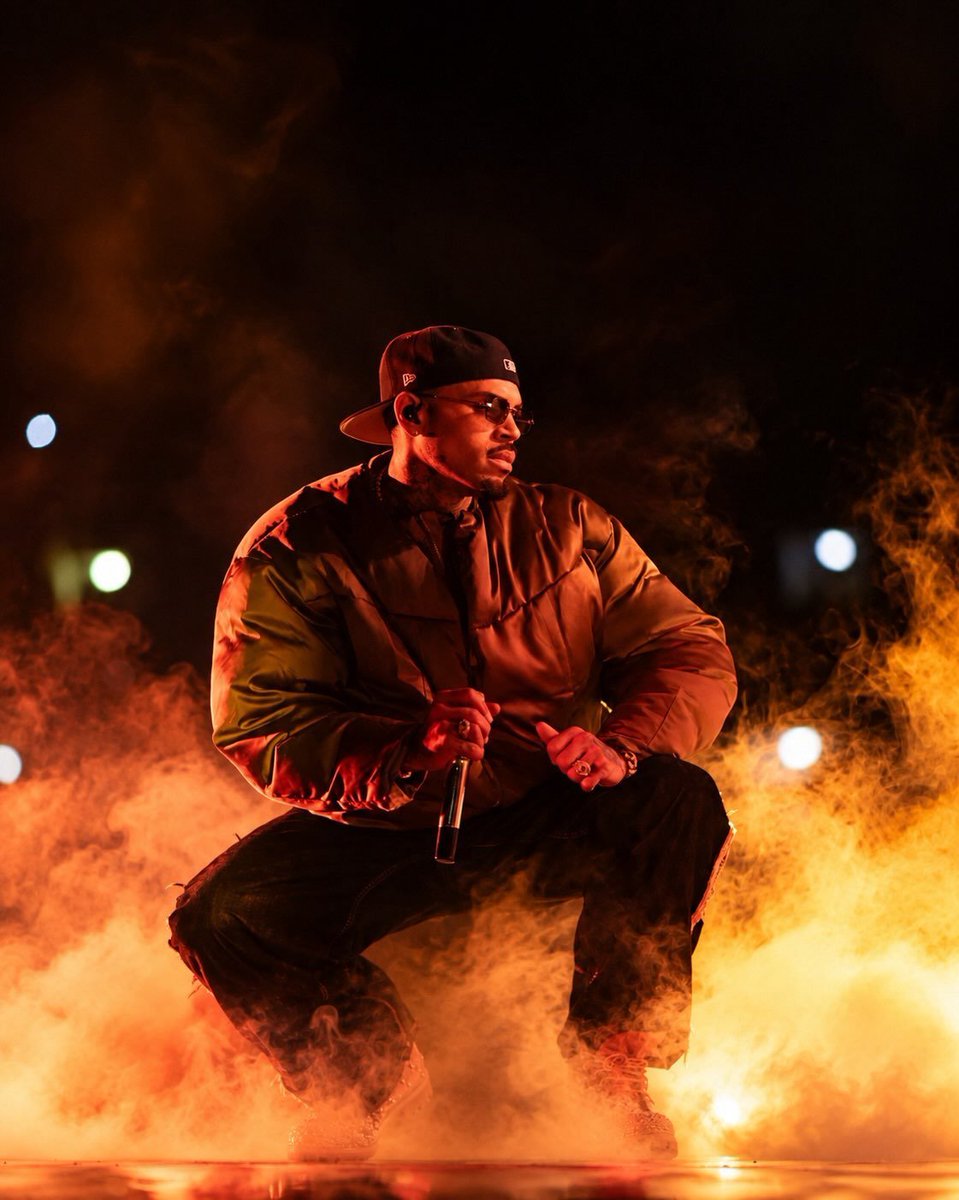 QGBreezy's tweet photo. 🚨 — The Legend. https://t.co/AgWnOy78dK