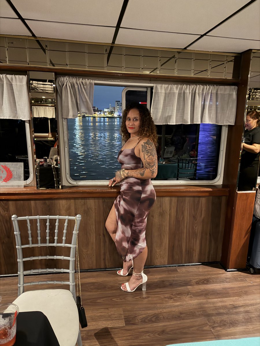 gretchen_burgos's tweet photo. 🦋 My weekend reminder: Life is meant to be lived, not just survived. I’m choosing happiness, peace, laughter, and moments that make me feel alive. Moments that I won’t regret moments that makes me happy 😊.
#BlessedBeyondMyPower🦋
#weekendVibes
#RiverFront
#YACHTPARTY
#culturaflow