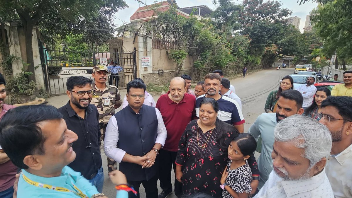 MURWDFoundation's tweet photo. 🌳Proud Moment for Undri & Mohammadwadi!🌳
#SindoorSmritiVatika #Undri #Mohammadwadi #Prabhag41 #MURWDF #CitizensInitiative #Pune #GreenUndri #CommunityDevelopment #PublicService #CitizenParticipation
First dedicated Garden on #UndriHillTop from among 32 merged villages. https://t.co/Gnrp0ZRdxx