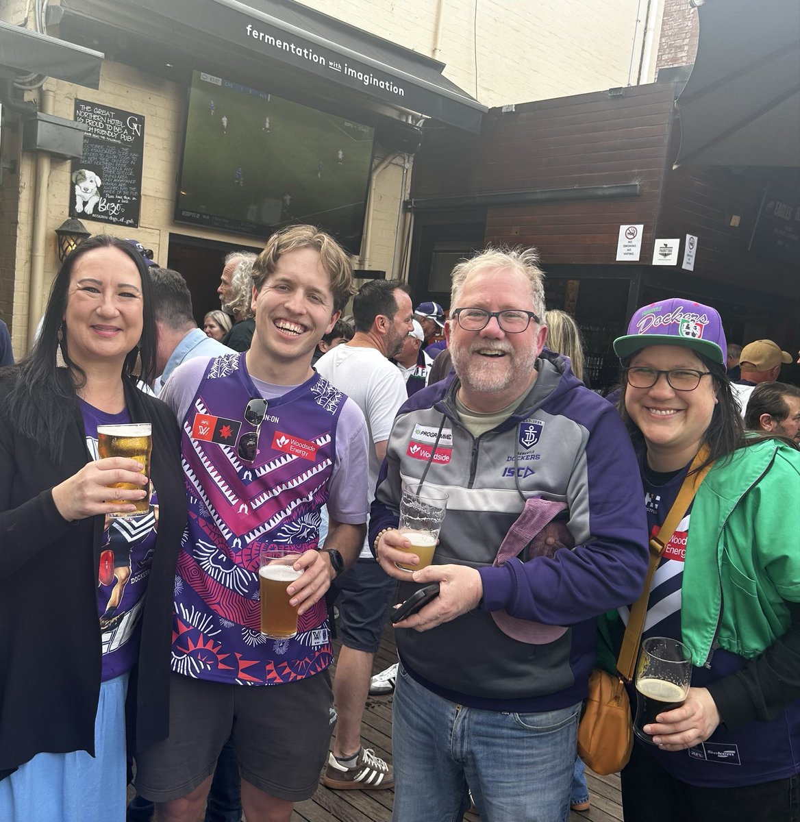 freopics_'s tweet photo. Just one more photo I found from the Great Northern Hotel in Melbs. #somuchfun https://t.co/A6vljT70mv