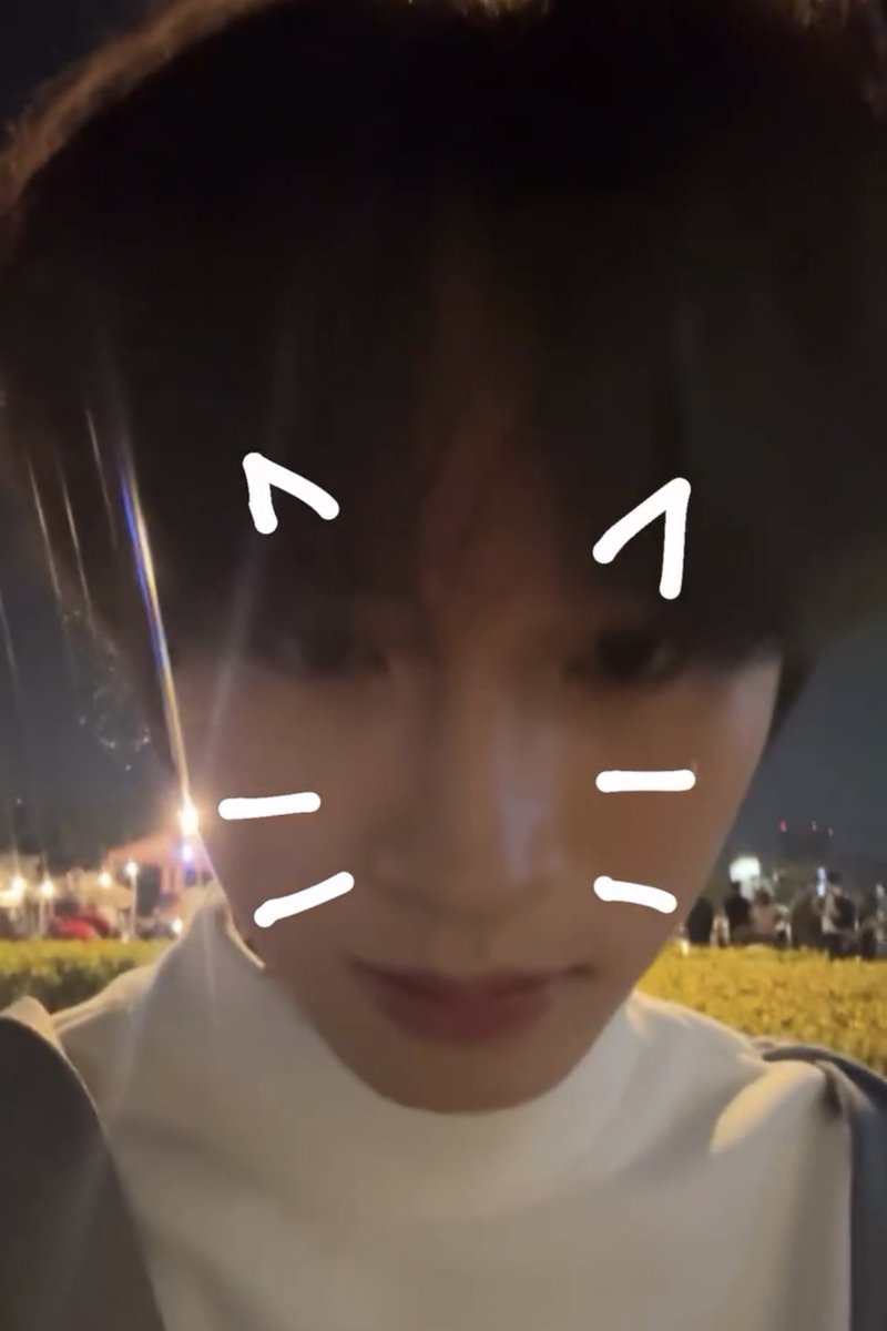 JianM2002's tweet photo. 哥哥會在見我之前吃鳳梨嗎 https://t.co/kxye2hvf93