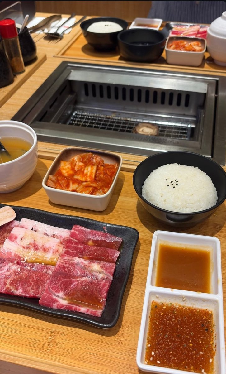 Ezeqq14's tweet photo. Menu diet katanya 🫪 https://t.co/QYMDxzihRB