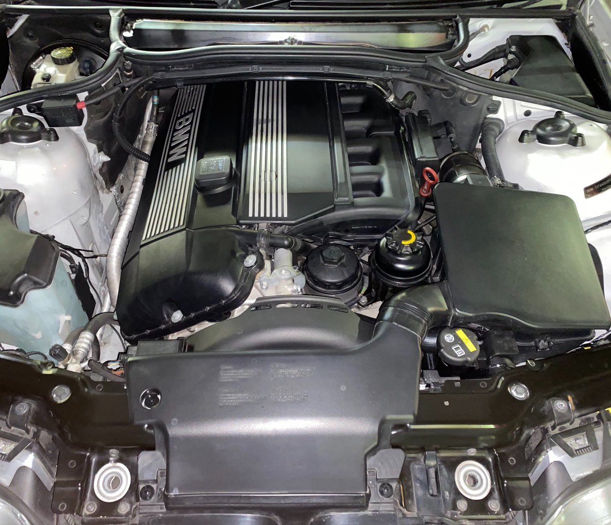 Semir_E46_328i's tweet photo. 生活環境の変化に伴い
E46 325iを手放します

走行11万km(多少伸びます)
車検2026/12/20
価格 35万円
(現金一括のみ・FF割あり)
名義変更完了まで
別途3万円預かります
スペアパーツおつけします

詳細記載しておりますので
必ず最後までお読みください

名義変更は受け渡し後2週間以内で
お願いします https://t.co/VDIAu2cCvw