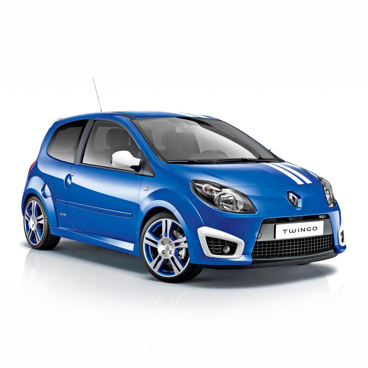 AutoExpress's tweet photo. Gordini's alive! The returning Renault sub-brand's best and worst cars! https://t.co/r8C093vzAA