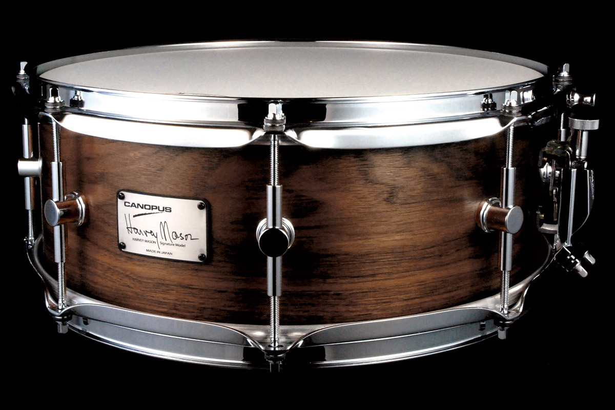CANOPUSDRUMS's tweet photo. The ideals sought for the Harvey Mason signature snare drum were described as “dry” and “short sustain”.
https://t.co/rHYBXnTKhZ https://t.co/5rVUD44uD7