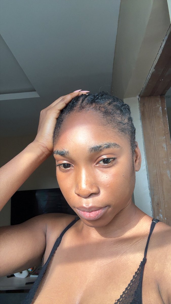 Jolaa_G's tweet photo. My face > 🥹 https://t.co/Kd6D5JSDaX