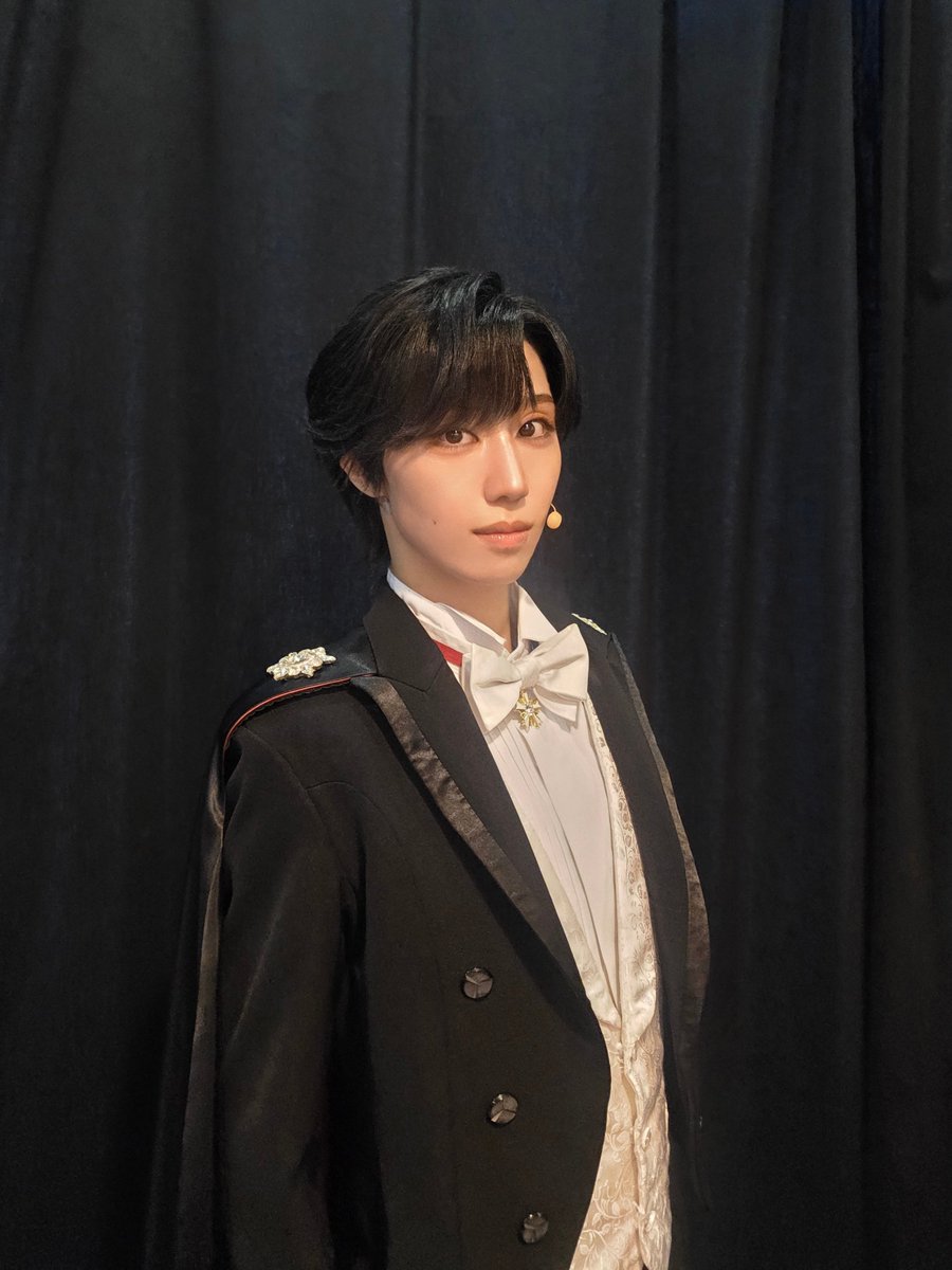 3_iiirna's tweet photo. #美少女戦士セーラームーン
-Shining Theater Shinagawa Tokyo-

本日もご来場ありがとうございました！

そしてTeam Gold Moon10月公演スタートの今週もよろしくお願いいたします🌹✨

#prettyguardiansailormoonshiningtheater #shiningtheater
 #シャイニングシアター https://t.co/lK7cgAzhpp