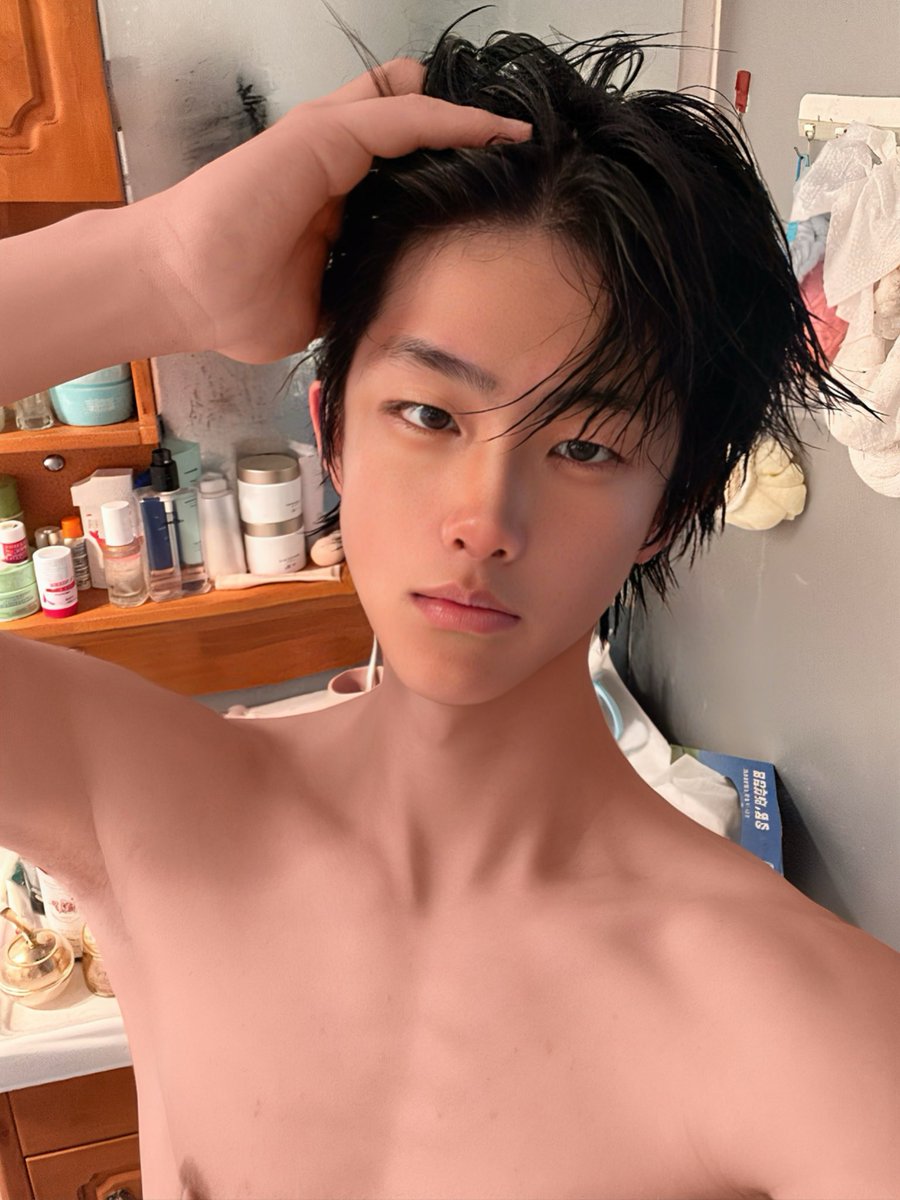 KKb8n0's tweet photo. 男有來認識的嗎 https://t.co/d8oimfVXtG