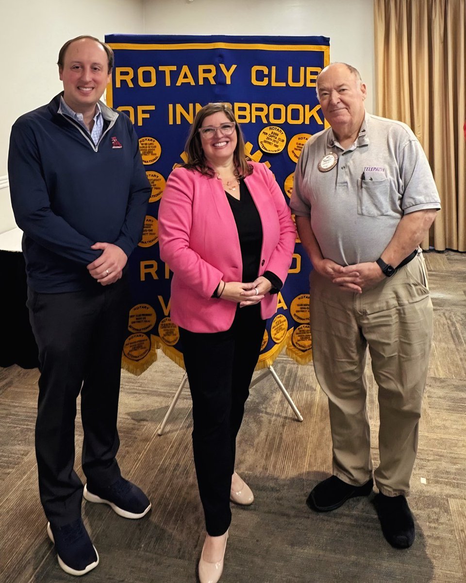 grpva's tweet photo. Thank you to the Rotary Club of Innsbrook for inviting GRP President and CEO Jennifer Wakefield to speak. She shared how we attract companies to Greater Richmond and what's next for the region. Thanks to Rotary President Jeffrey L. Hawkins and Joe Elia for the warm welcome. https://t.co/MGaJUaUea6