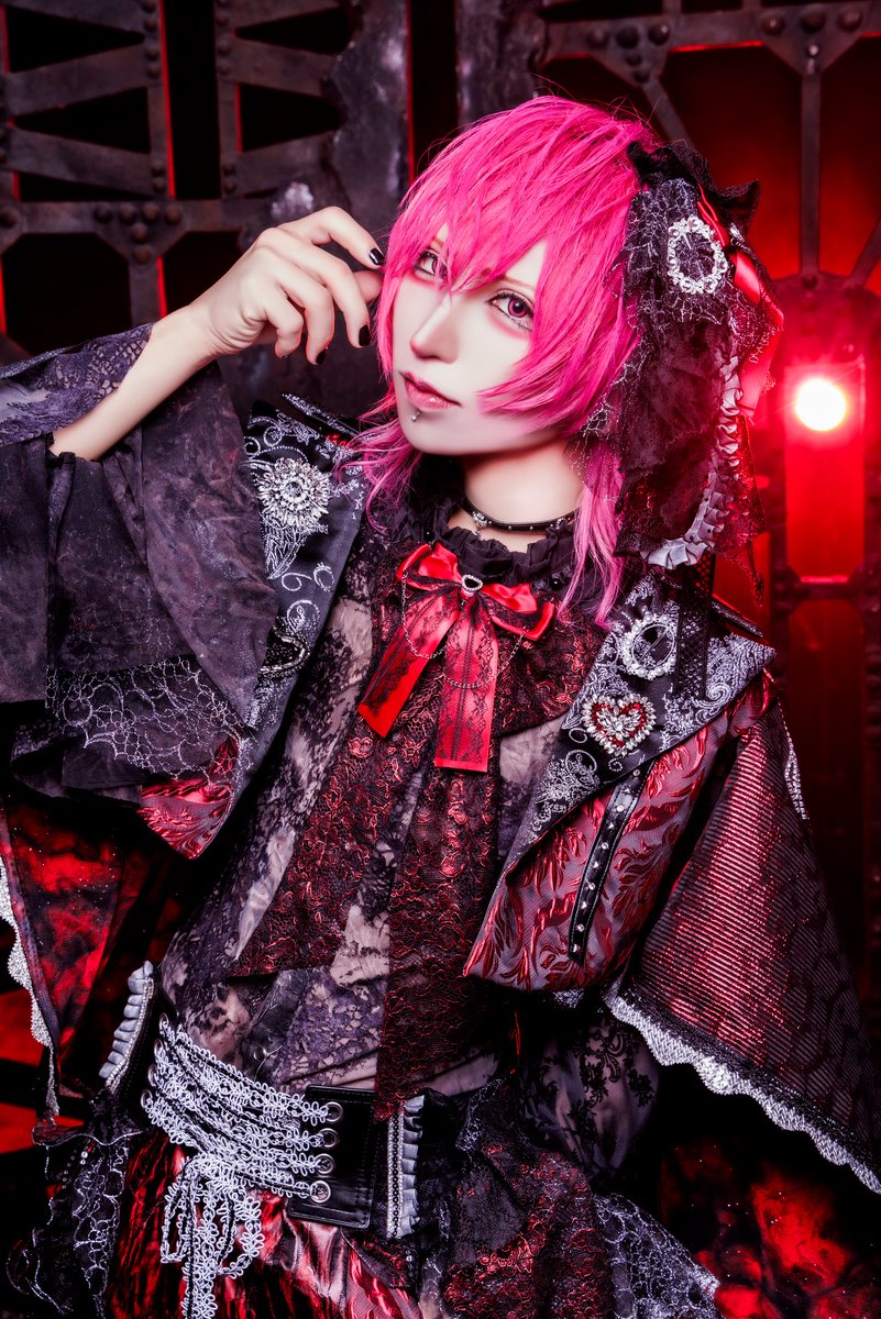 Saiai_Nekota's tweet photo. 【新アー写公開】
『にゃん。』
3rd Single『断罪パレード』MVフル
https://t.co/HaHMq4q0dS https://t.co/FCprqKFLuY