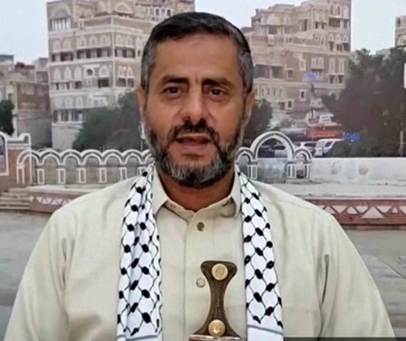 TheTruthUn1661's tweet photo. Remember Mohammed al-Bukhaiti, aka “Yemeni Marandi,” who once threatened Pakistan and Türkiye over their possible involvement in the Yemen war.

Now, he’s calling for a truce, saying: “No one benefits from war.” 👀

#LaCasaDeLosFamososCol3 #ラヴィット #DigitalBlackoutlran https://t.co/372jM0LA5R