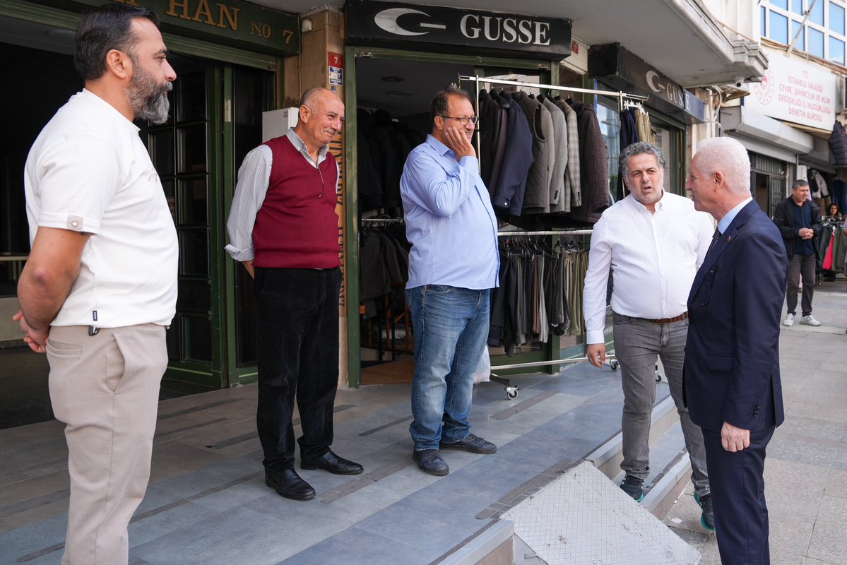 TC_istanbul's tweet photo. Valimiz Davut Gül, 7. Vakıf Han’da incelemelerde bulundu.

İncelemede Vali Gül, planlanan çalışmalara ilişkin Vakıflar 1. Bölge Müdürü Yavuz Güner’den bilgi aldı.

@gul_davut

📍Fatih https://t.co/hR4eOxy0Ij