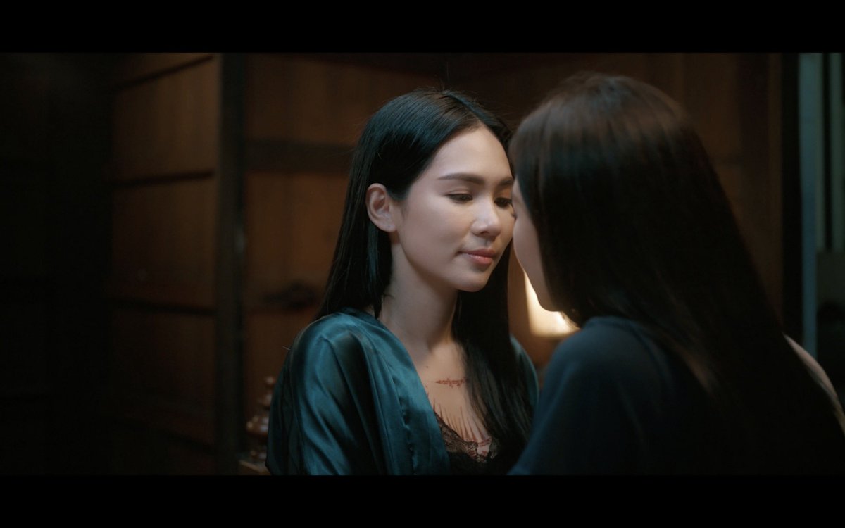 Khomkhlang_STH's tweet photo. มุ่งมากกกกกกกก

KHOM KHLANG SPECIAL EP5
#ข่มขลังตอนที่5 https://t.co/tNmKb9sxhI