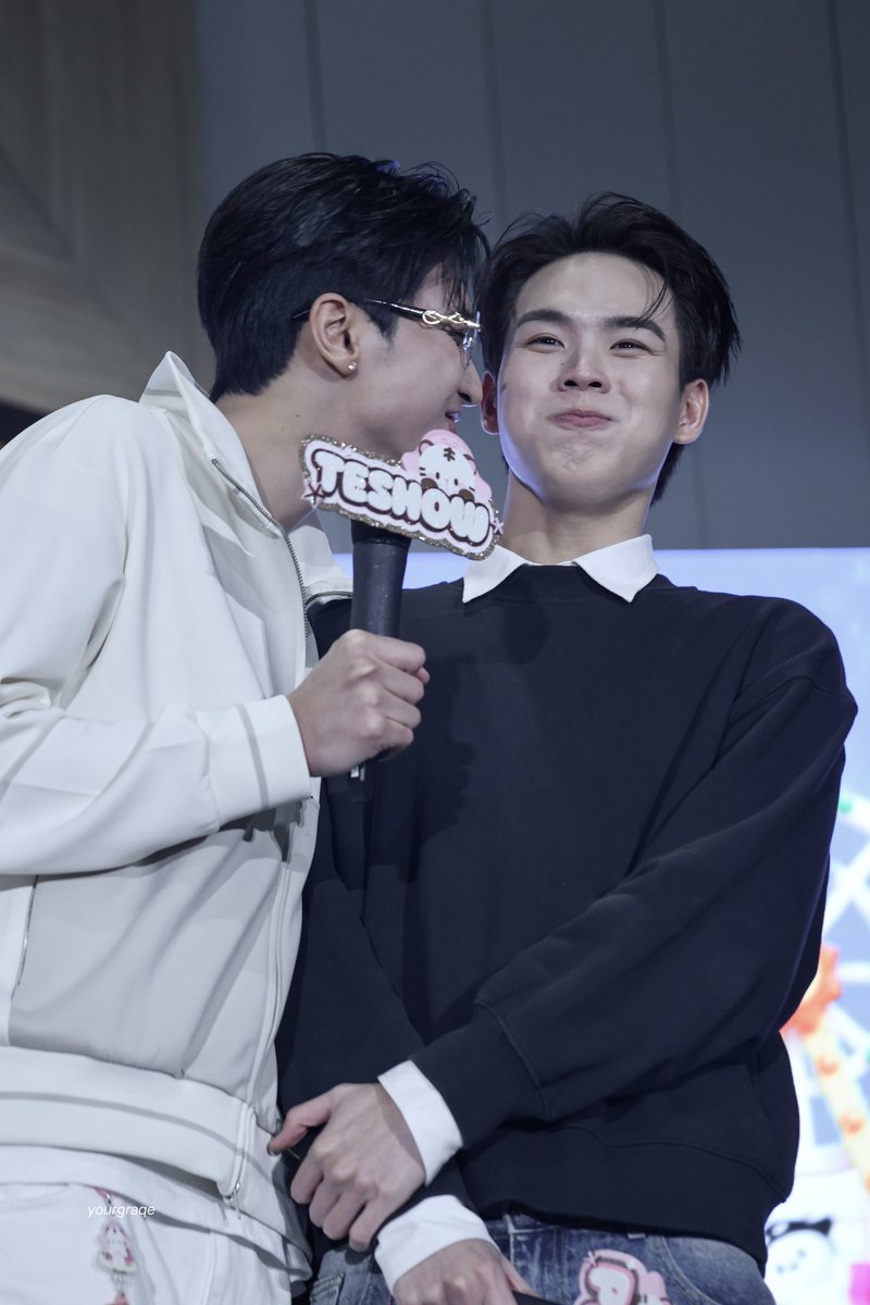 yourgraqe's tweet photo. จัดอันดับบุคคลที่รักการทำงานที่สุด
อันดับ 1 - เตโช

TESHOWPING TINGTING ONE FAM
#GMMTVFANIVAL2026HappyFamilyxTP https://t.co/gdcFoCHlZO