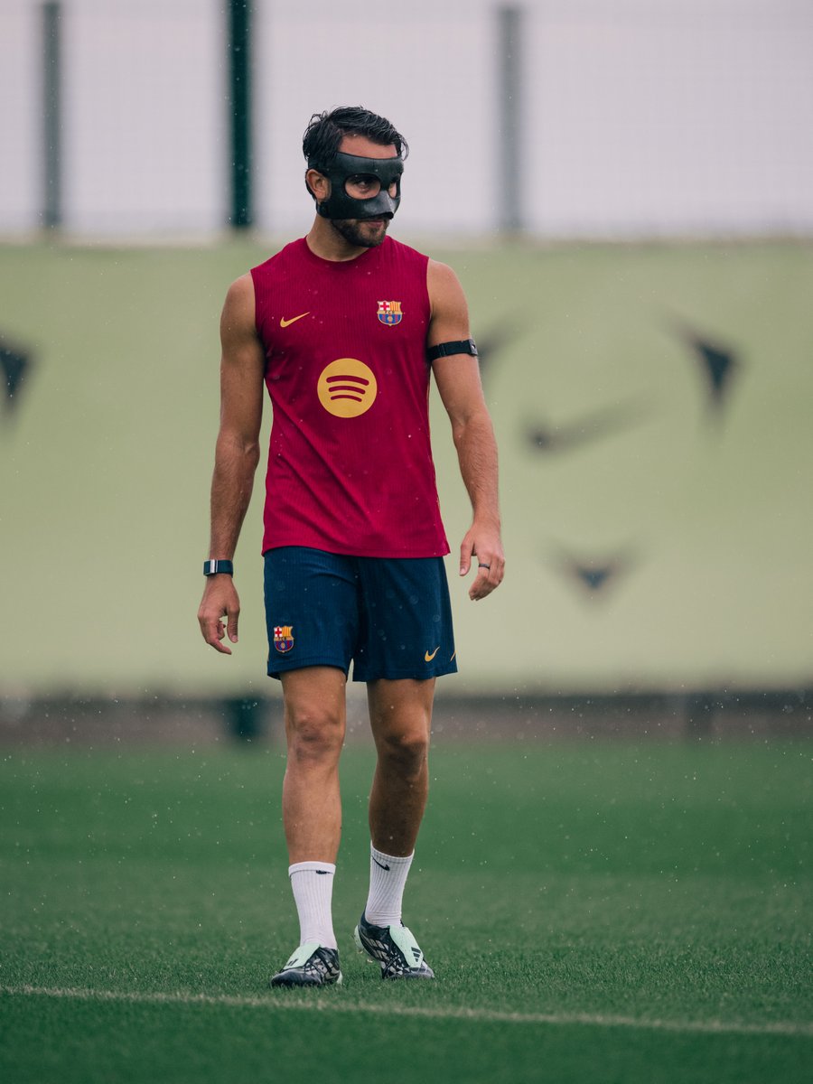 FCBarcelona's tweet photo. Laser-focused. https://t.co/Dkq0WLzKYx