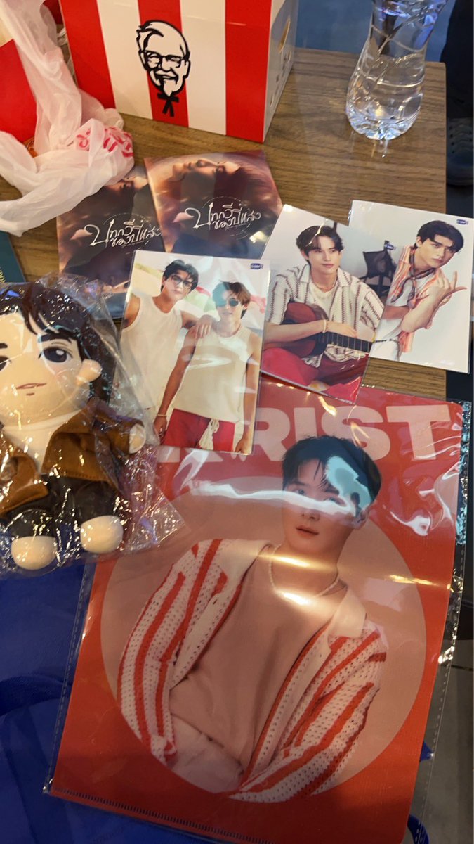 makecentsq's tweet photo. #puppydaisyrvws The seller was very friendly and quick to respond thank you so much for selling this cute Gawin doll.❤️❤️❤️😻 https://t.co/xuyOdwfulR