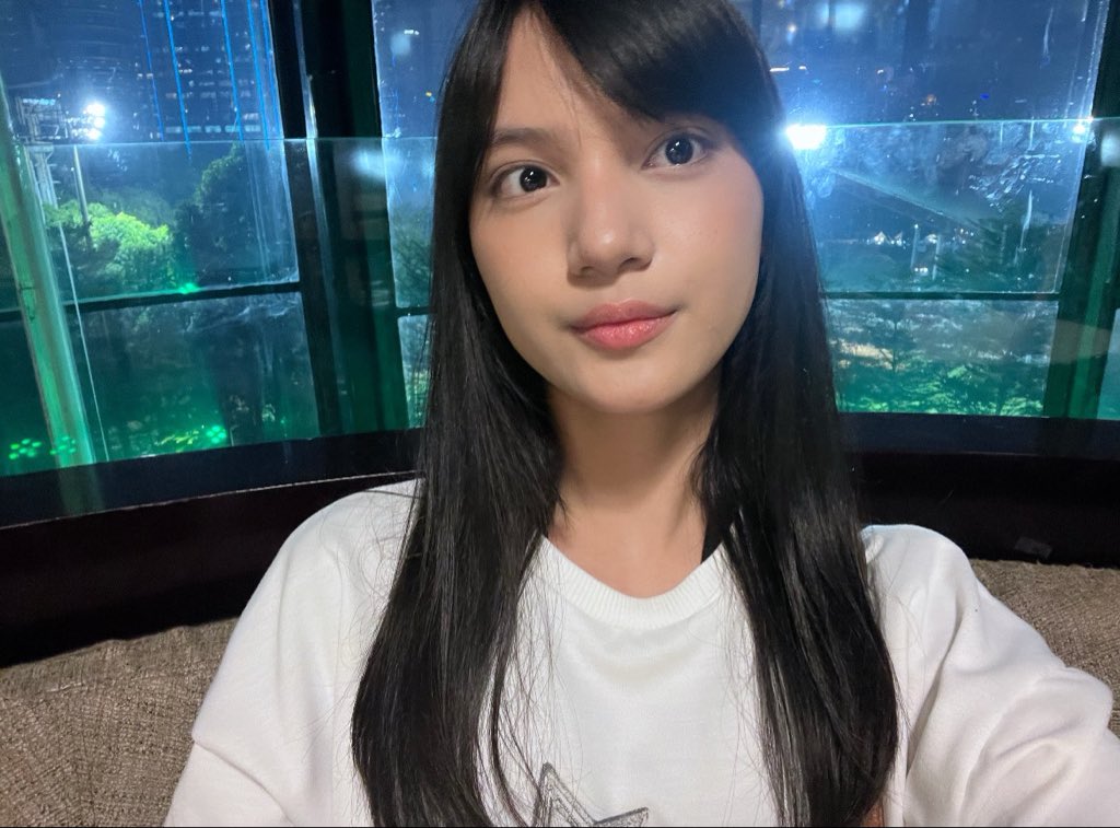 A_VirgiJKT48's tweet photo. blush baru https://t.co/rNjnRqgcX2