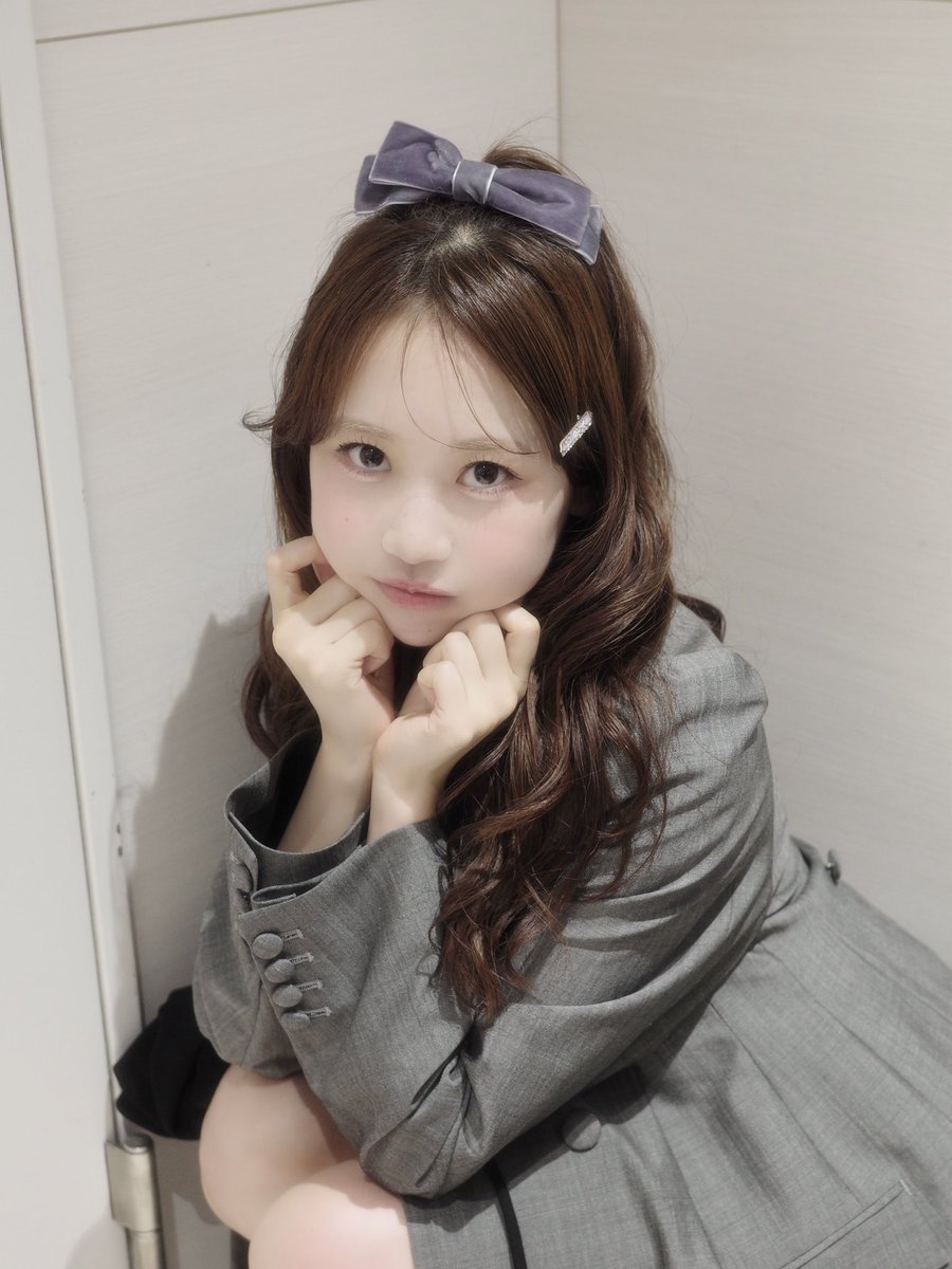 karen_fz0328's tweet photo. #CDTVライブライブ ありがとうございました🖤
センセーション♡テレビ初披露…緊張してしばらく手が震えた。！ https://t.co/IawrrSmho8
