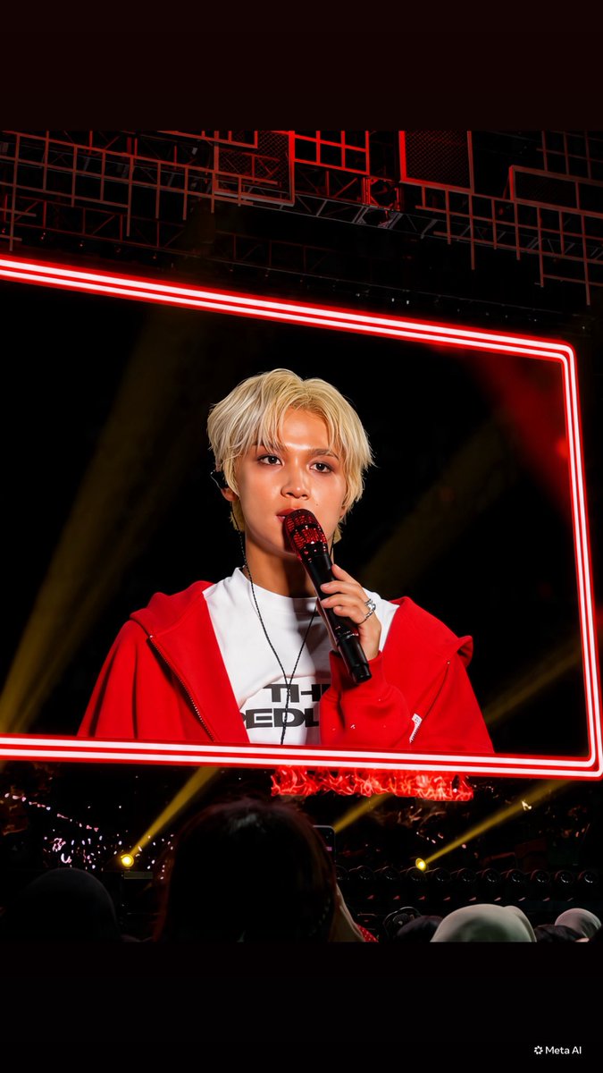 Hi_lilhye's tweet photo. Ganteng nya tu GANTENG BANGET ����❤️❤️❤️
#THEREDLINEinJakarta #HAECHAN #NCT127_5TH_NEOCITY_THE_REDLINE_in_JAKARTA #gantengbanget https://t.co/PvhsiuErrZ