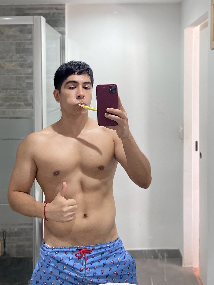 bludrnk's tweet photo. Buen día, yo también quería este challenge aaa https://t.co/Xu8J6461zc