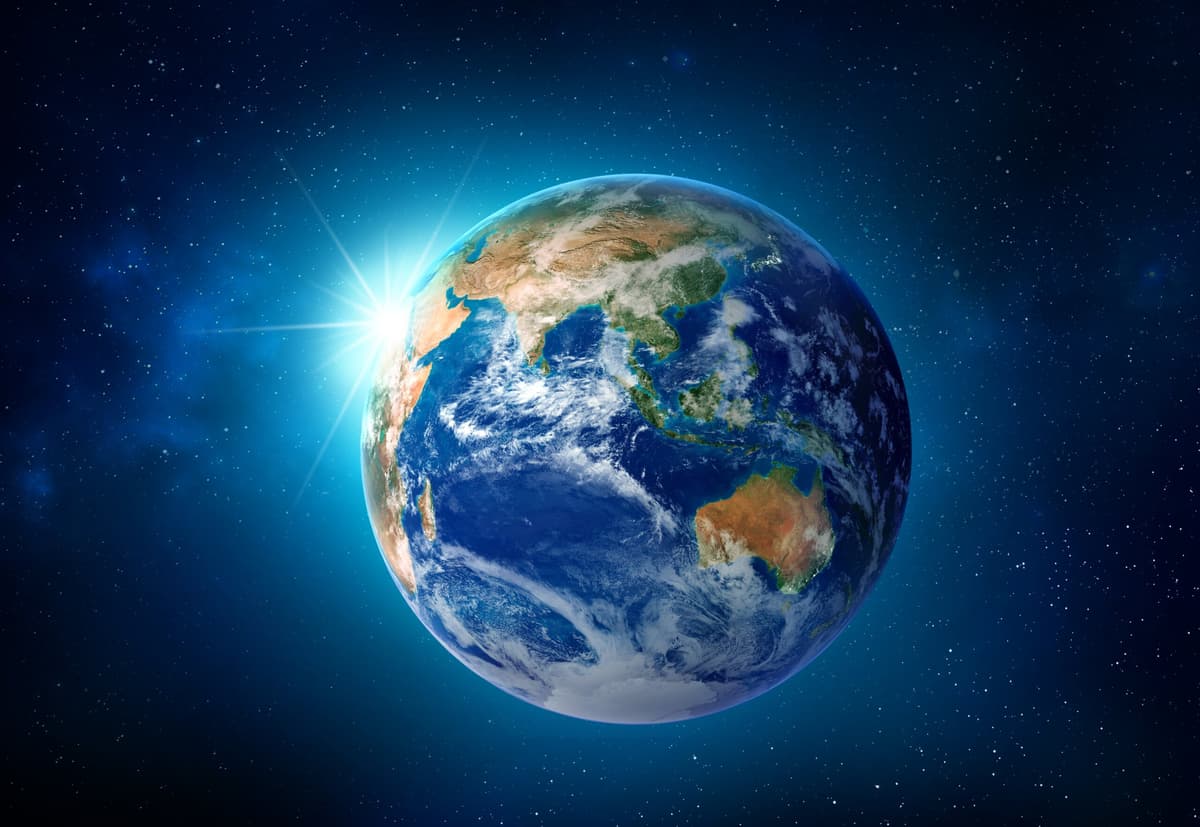gasworld's tweet photo. The global helium market entered 2026 expecting oversupply to persist as new production capacity continued to come online. However, the market dynamic shifted in March when… www.gasworld.com/feature/the-2026-worldwide-helium-market/2260920.article/ #gasworld #industrialgas https://t.co/RRu4gCgimB