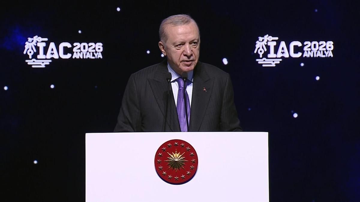 cnnturk's tweet photo. #SONDAKIKA Cumhurbaşkanı Erdoğan'dan önemli açıklamalar https://t.co/cEgdQw1OrW https://t.co/7gdAPGwbgO