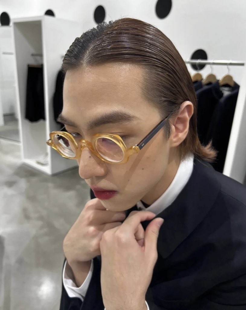 ohchoaom's tweet photo. Miss your slick back mak nong torrrrr
So cooool <33
#พ้อกสีขอยึดพื้นที่สักวันนะเบบี https://t.co/MrKmbUOwUQ