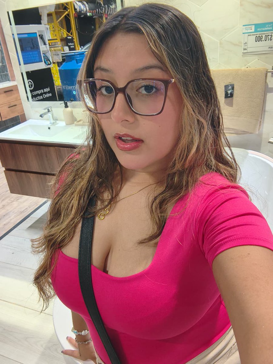 sofihonjo's tweet photo. ayer me veía tan mamasita 🫦 https://t.co/8iGPy7pi6o
