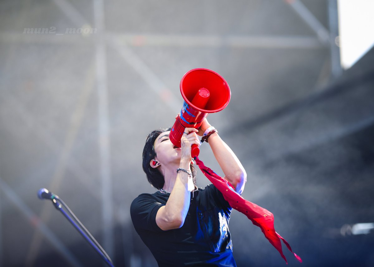 mun2_moon's tweet photo. 🦊📢
-
BUSAN ROCK
20261002

#오드 #Ode
#XdinaryHeroes 
#엑스디너리히어로즈 https://t.co/rqSSMENVqx