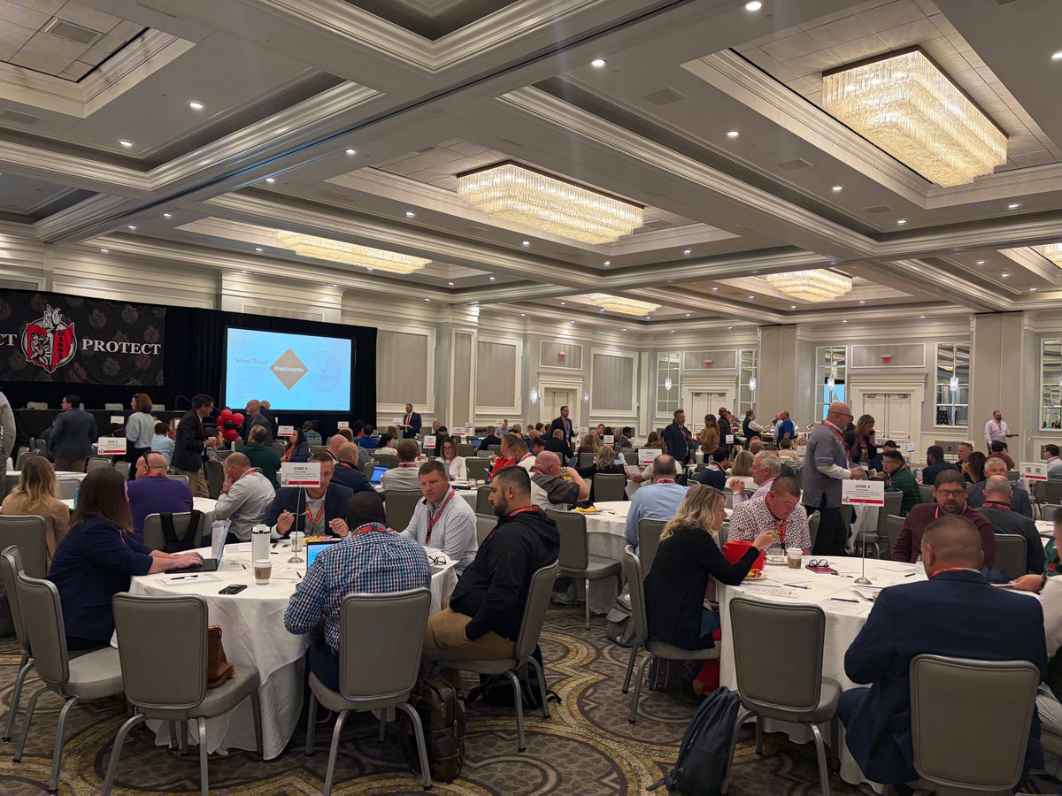 OhioPrincipals's tweet photo. Kicking off Day 1 of the 2026 OASSA Fall Conference! #OASSAFALL26 https://t.co/eEhwqXZJsw