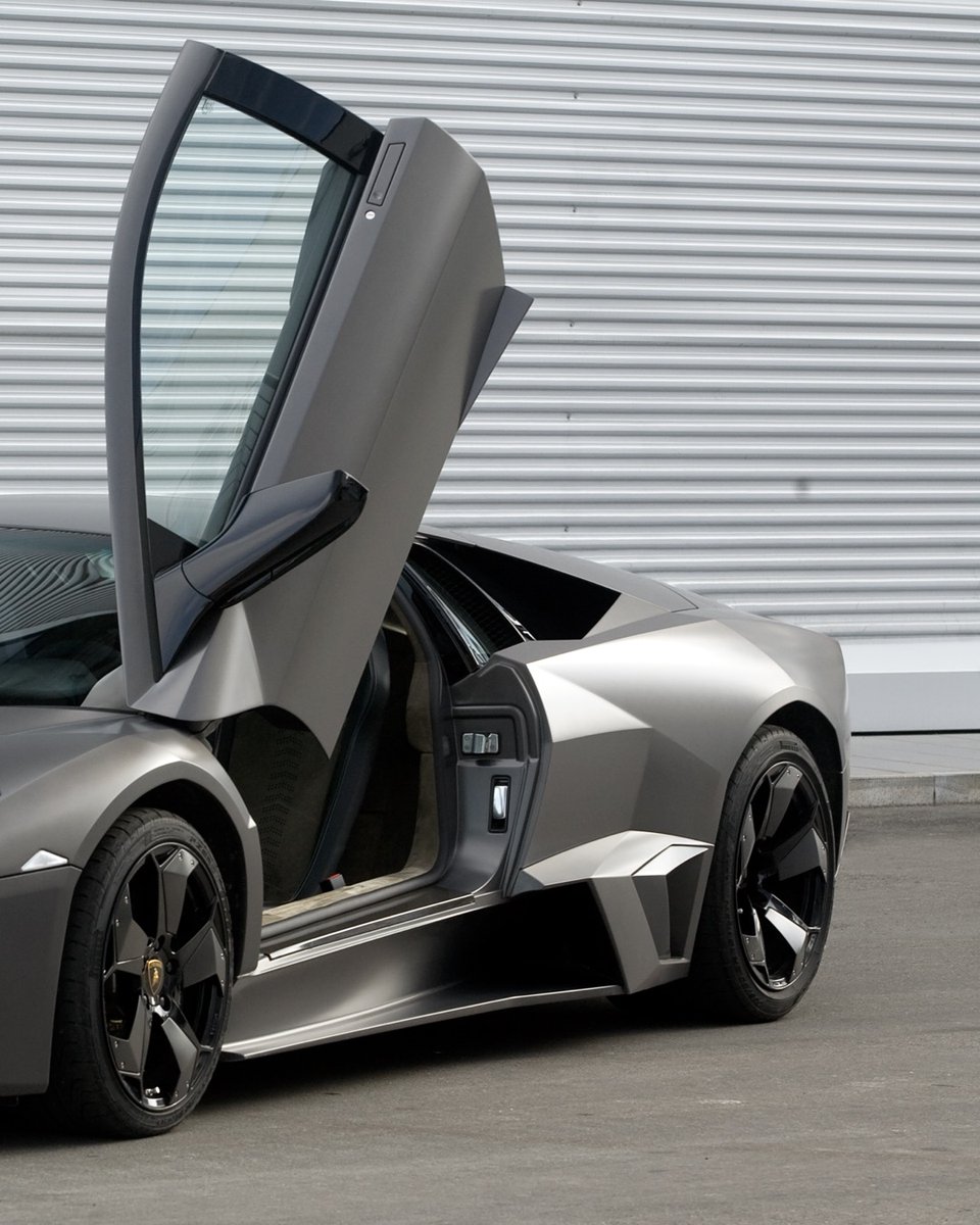Lamborghini's tweet photo. Produced in only 20 examples and unveiled in 2007 as the first Lamborghini Few-Off, Reventón introduced a radical, aeronautical-inspired design language that would influence the models that followed.

#Lamborghini #Reventón https://t.co/ZDeffhXB9K