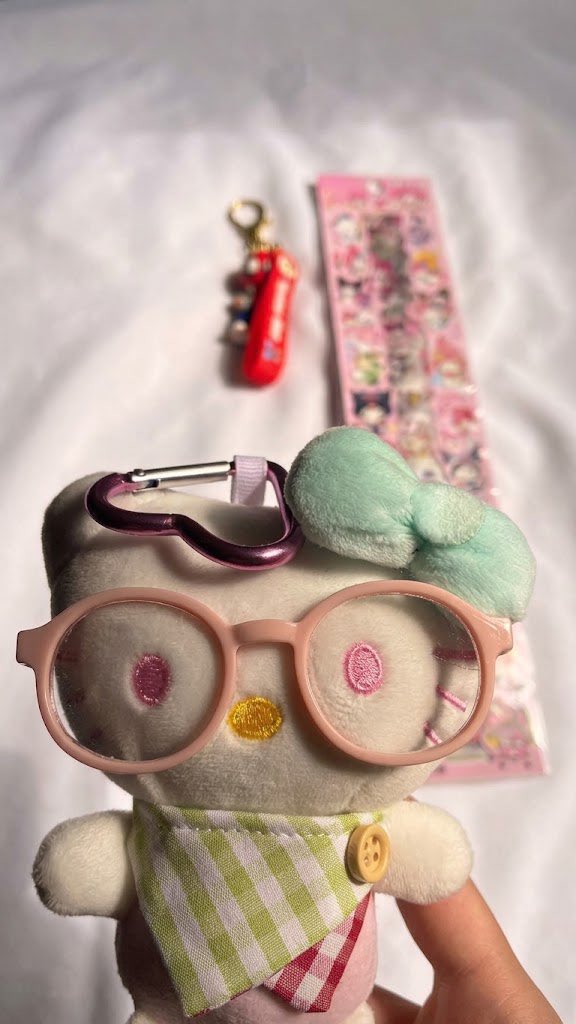 iiirj2's tweet photo. I only liked them and she got them for me 🥺 https://t.co/8B6CP0FuVm