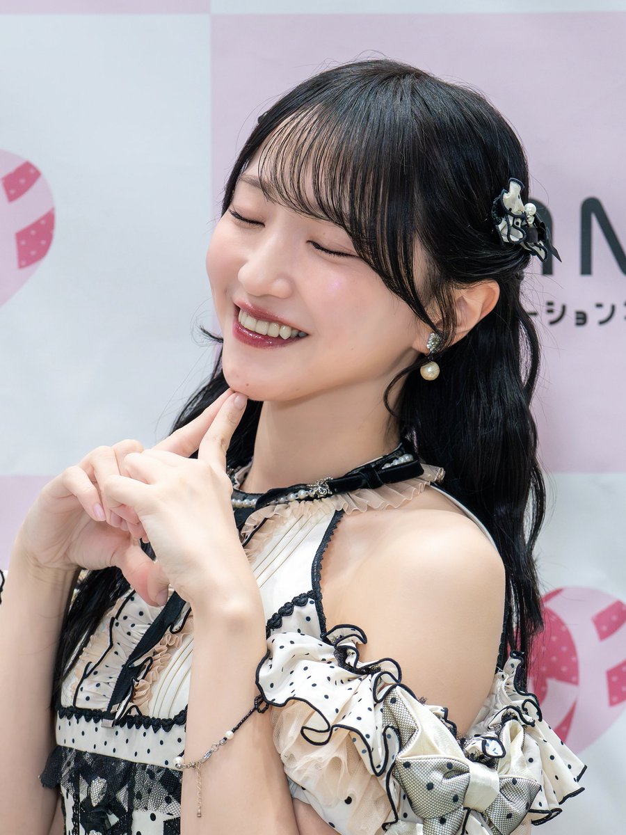 o4s6_i's tweet photo. 2026.10.03
＝LOVE 21st single 『恋、はじめました。』
メンバー個別撮影会 vol.17

#野口衣織 ちゃん(@noguchi_iori )

君と私結ばれる日を𓂃𓈒𓏸❤︎

#イコラブ個別撮影会 https://t.co/FJ6PB8jGuh