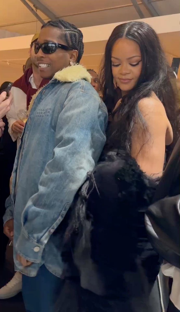 Mirabelisher's tweet photo. 🚨 ASAP Rocky finally speaks on Rihanna’s alleged insistence on a prenup before marriage 

🎙️“I don’t understand Rihanna’s obsession with me signing a prenup. I’m not even as rich as her, yet she wants 50% of my property if I cheat. I don’t want that at all. I want a normal marriage. I’m not planning to cheat on her or take anything from her.

But if she’s still standing firm on the prenup, then I’ll have to ask for a DNA test for the kids too. I need to know that the children I’m protecting financially are actually mine before I sign anything.“