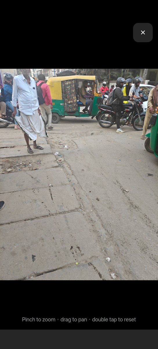 gkcs_'s tweet photo. Pothole reporter is now public!

https://t.co/w0d1H36r4k https://t.co/57Bbi7Pscu