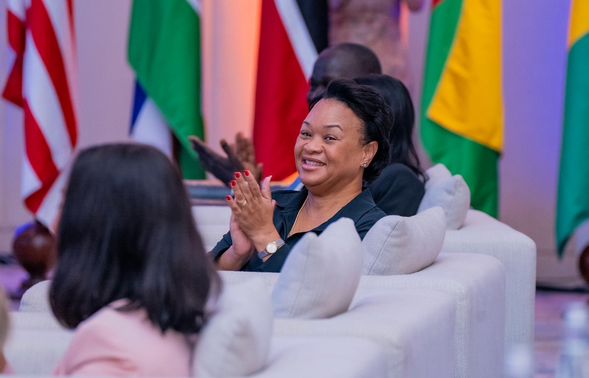 APRM_MarieRose's tweet photo. Some light moments in Mauritius as we count down to a historic moment for Africa.
From vision to action, AfCRA is becoming a reality. Africa’s time is now!
#AfCRA #AfricasTimeIsNow https://t.co/2c4PAFE9gw