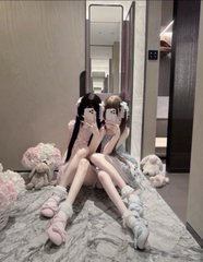 SheetYadav's tweet photo. 某音发两次都违规
只能来X了... 开脱！
谁要锐评一下我跟闺蜜福嘛
粉粉嫩嫩哒！   流言111直接給 https://t.co/MLysBuSyY7