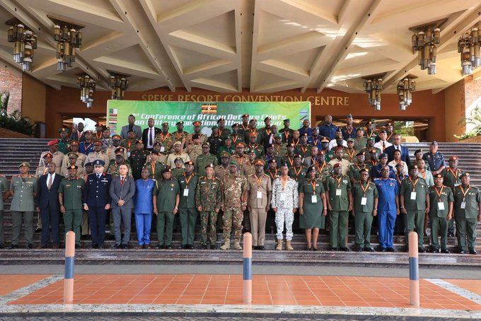 poaenglish's tweet photo. Can #African nations build a unified defense strategy beyond conventional warfare? Hosted by Gen. Muhoozi #Kainerugaba, #Kampala’s inaugural Conference on Military Operations Other Than War convenes defence chiefs from 14 African countries.
#PulseOfAfrica #POA https://t.co/i2agWTfPMk
