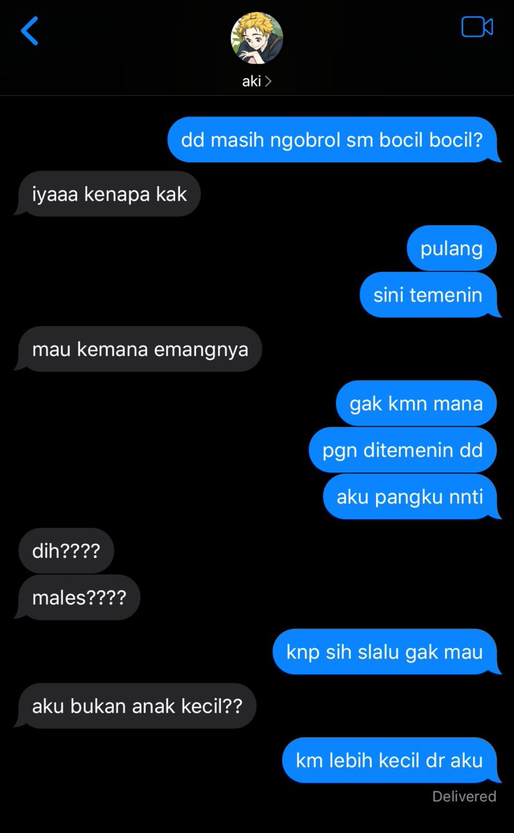 emiliecchi's tweet photo. #rossonirei minta pangku 

cw // incest https://t.co/L9uQENPGXr