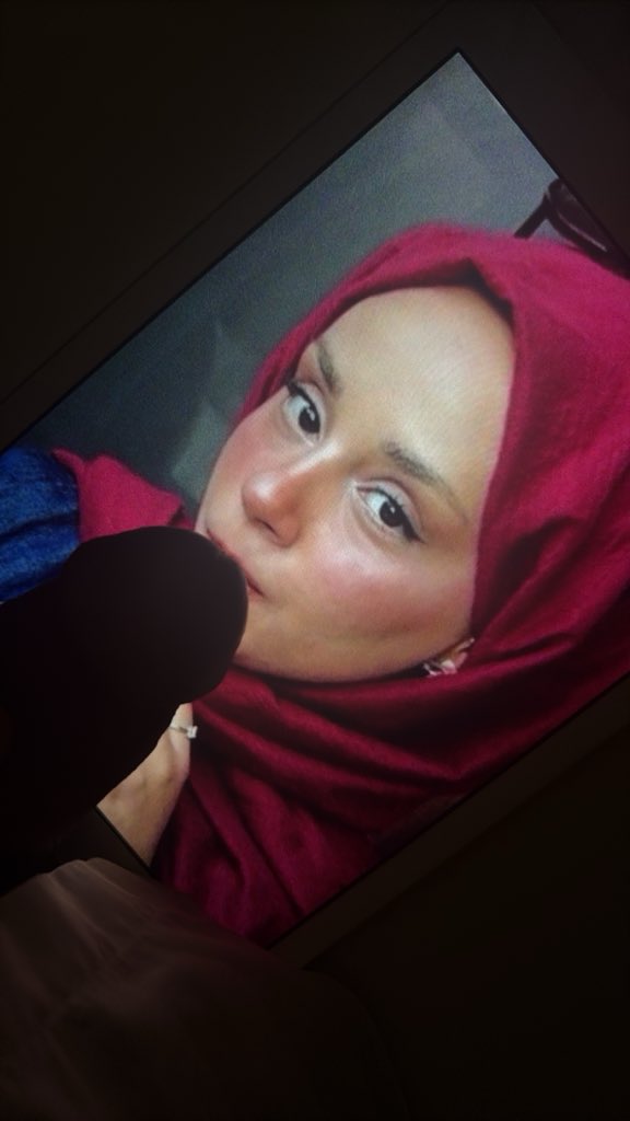 sihab1111's tweet photo. @hnfndicim #cumtribute #cocktribute #jerktribute #wanktribute #dmme #horny #slut #teen #milf #fappers https://t.co/5i501PA3Rc