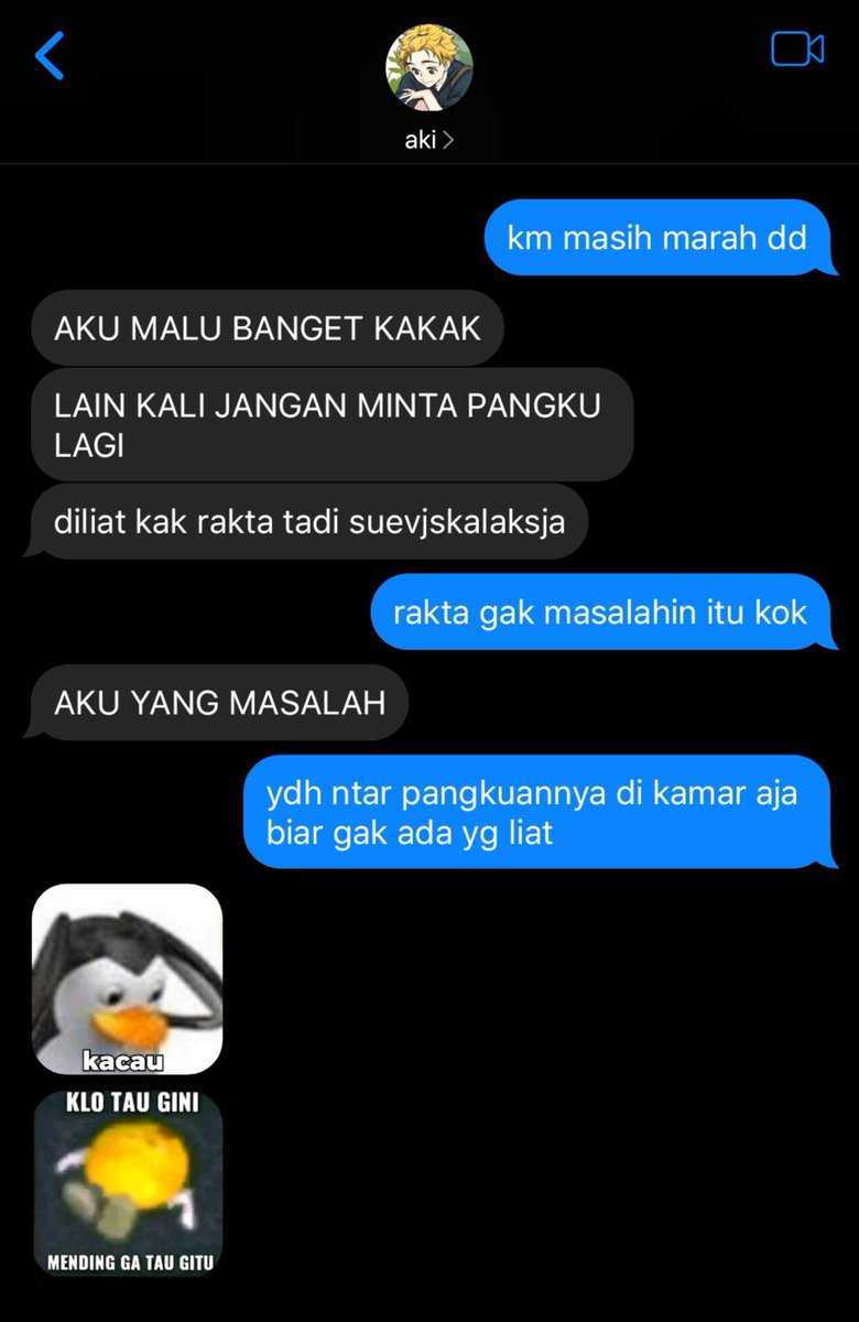 emiliecchi's tweet photo. #rossonirei minta pangku 

cw // incest https://t.co/L9uQENPGXr