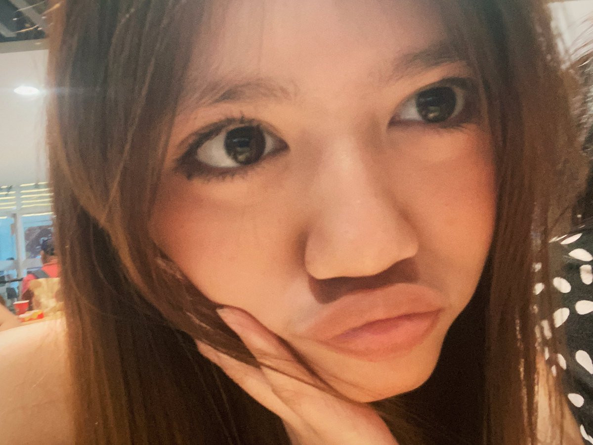sekretrie's tweet photo. hii, pwede mag hi?? https://t.co/qBTtw0cSMT