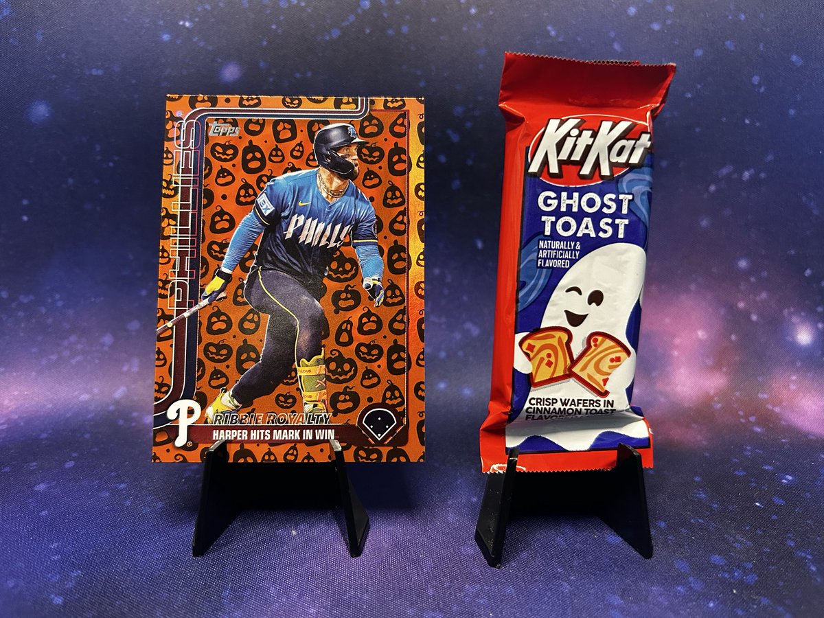 CollectWithKat's tweet photo. You Down With O.C.C.? 

October Cardboard &amp; Candy 

Day 5:
Ribbie Royalty [Jack O'Lantern] 
x Kit-Kat Ghost Toast 

Cards &amp; Candy just got a Cinnamon Toast Twist to it!!!!! 

Want to take a break with a Kit-Kat? 
#OCC #CardsAndCandy #TheHobby #THFpro #Halloween https://t.co/CBMdTgO9vG