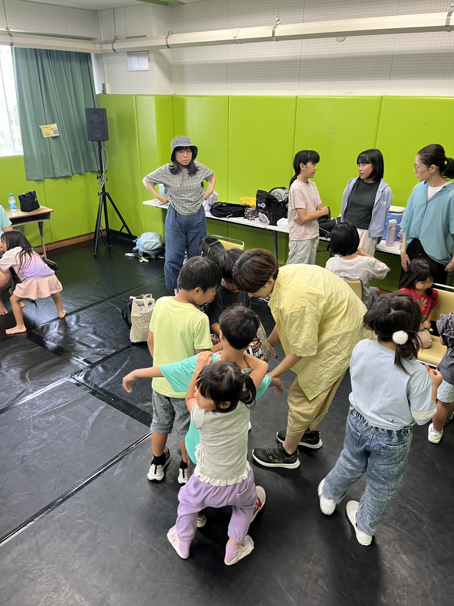 Palette0801's tweet photo. 【9月レポート】 小学生クラス、2学期スタート❗️／中高生クラス、第2期スタート‼️
https://t.co/8JKSOZzHlZ

#東京都北区 #演劇教育 #小学生 #中学生 #高校生 https://t.co/XRnZam2kJI