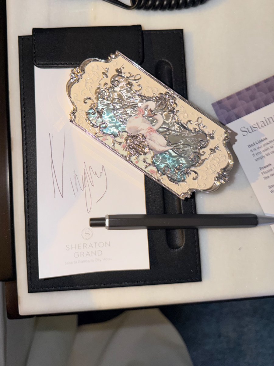 Ninglovesaffair's tweet photo. Tell me something honest
So the memories turn dark https://t.co/pjAbh1evhZ